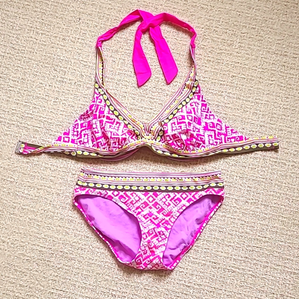 Athleta ladies 2-piece halter bikini, full coverage bottom, hot pink, 34DD/small